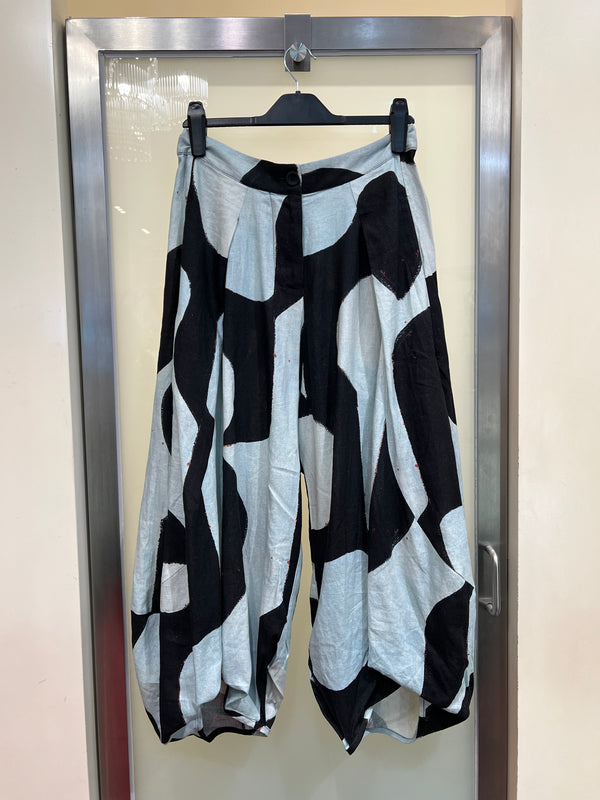 KAKURE TIE PANTS