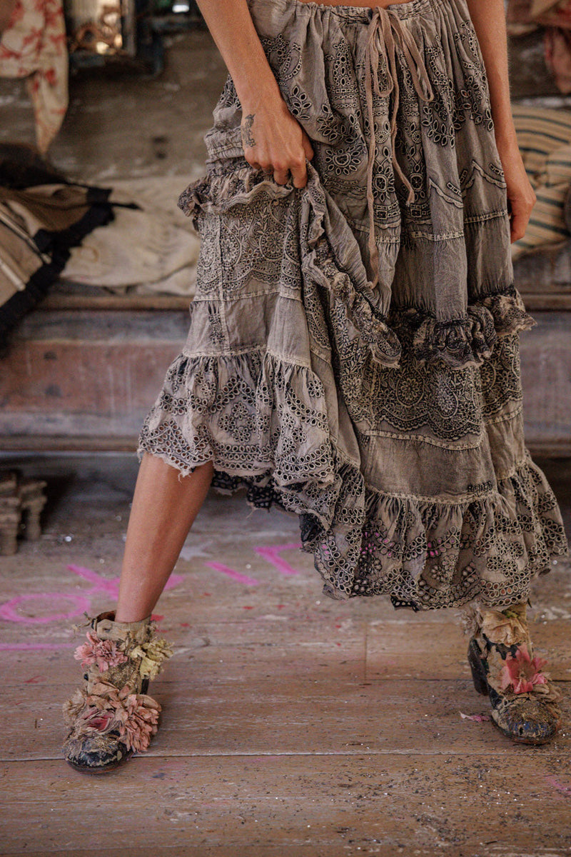 EYELET PISSARRO SKIRT