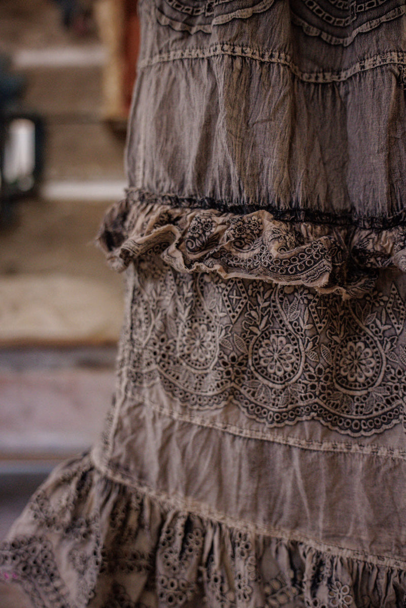 EYELET PISSARRO SKIRT