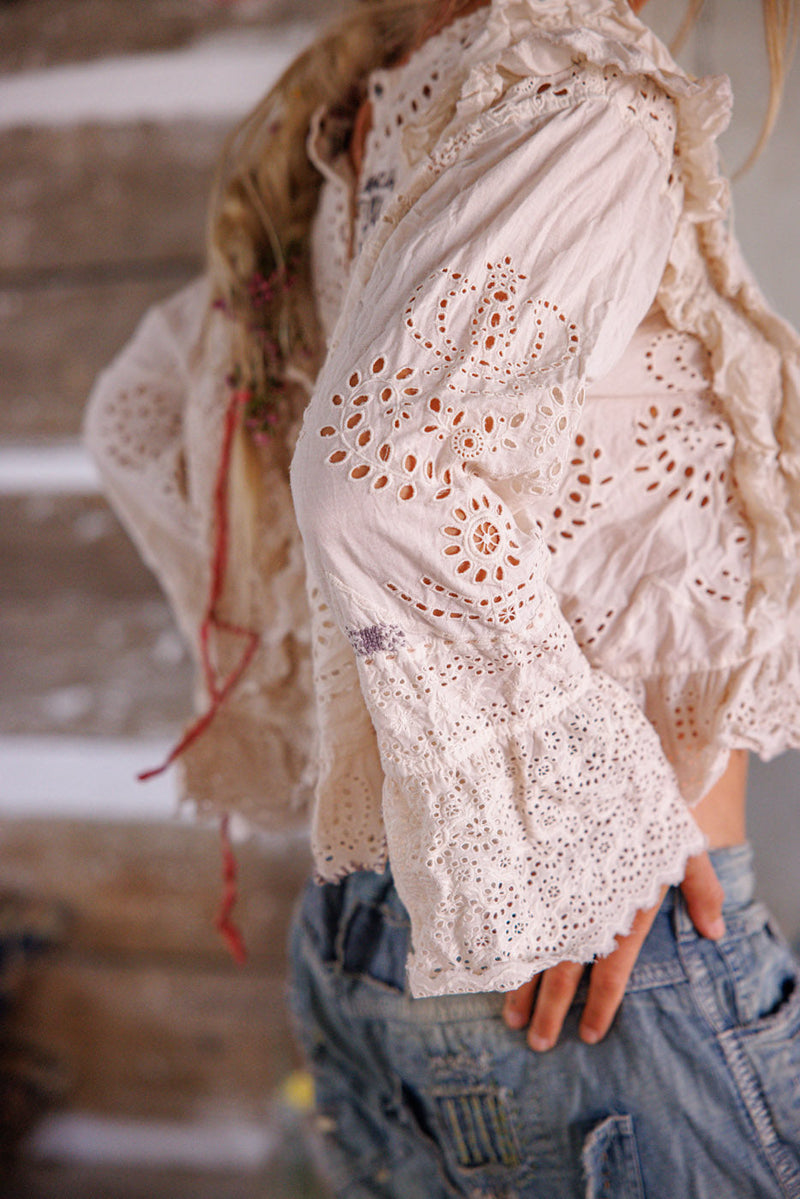 HERMIONE EYELET BLOUSE