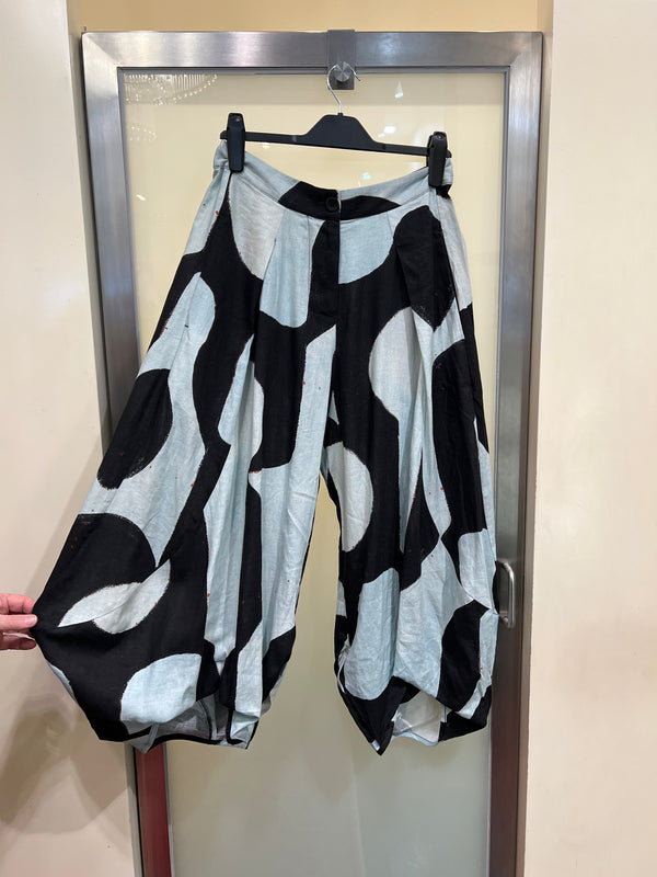 KAKURE TIE PANTS