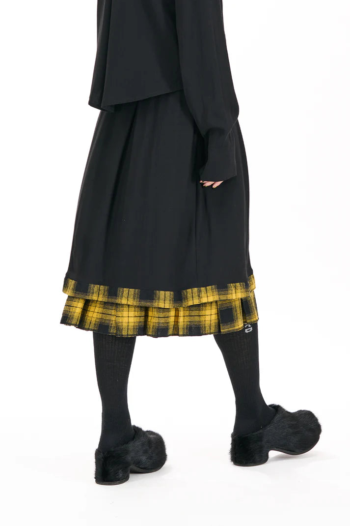 ASSEMBLY SKIRT