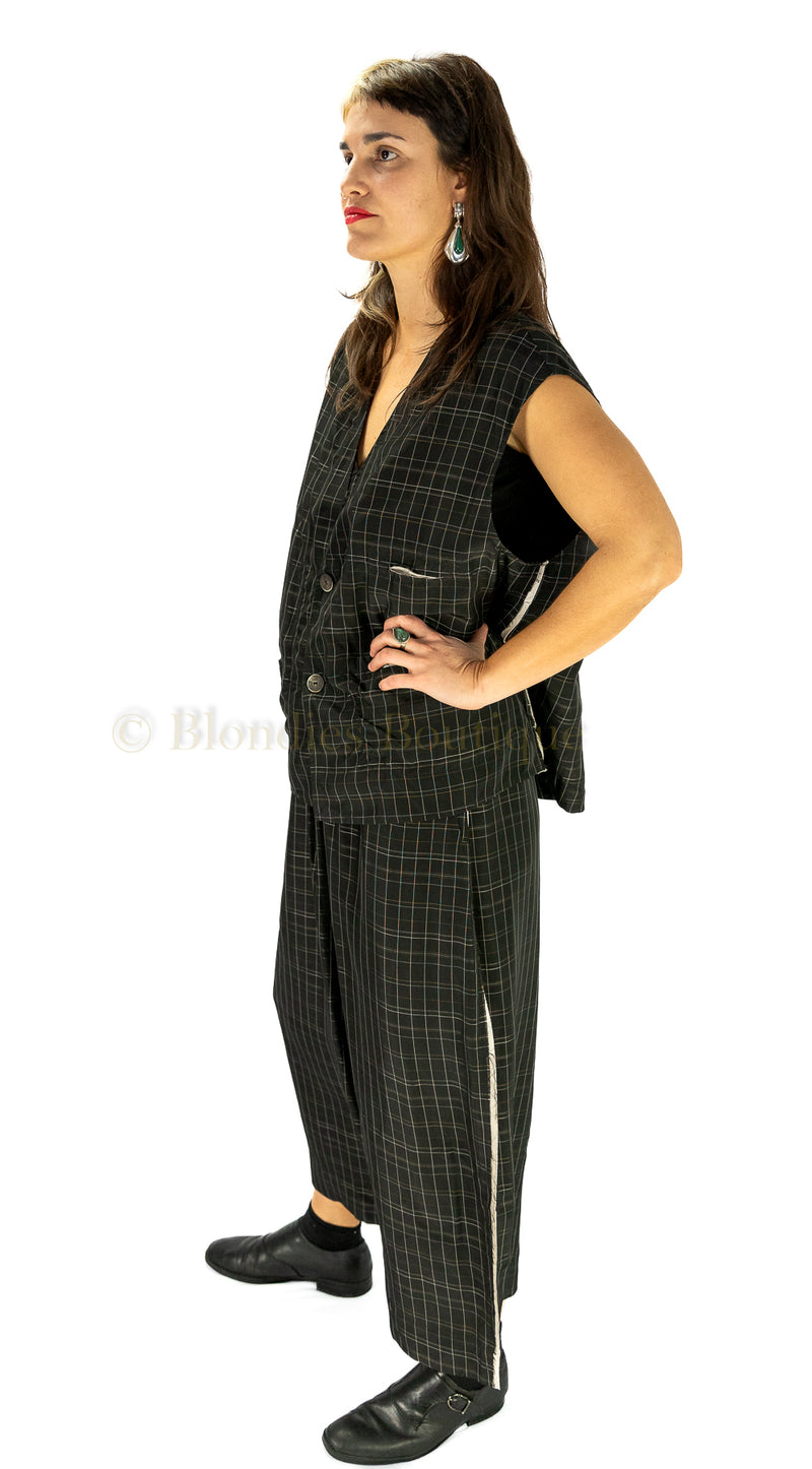 BEBE VEST