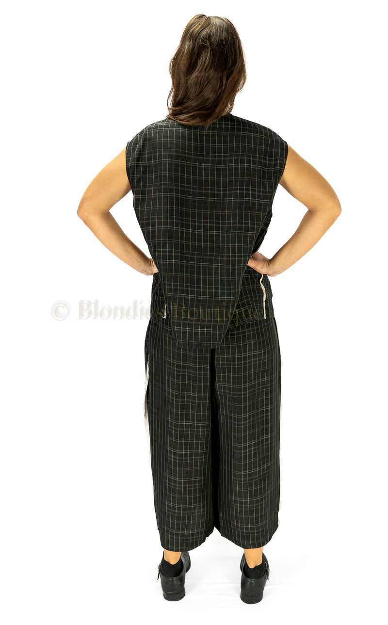 BEBE VEST