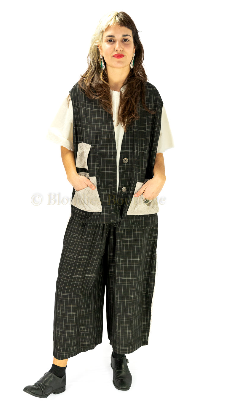 BEBE VEST