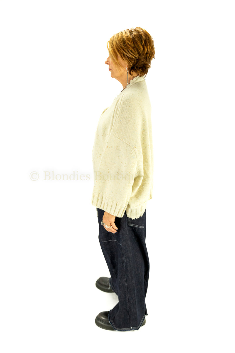 CARDIGAN OVER SHORT SLEEVE