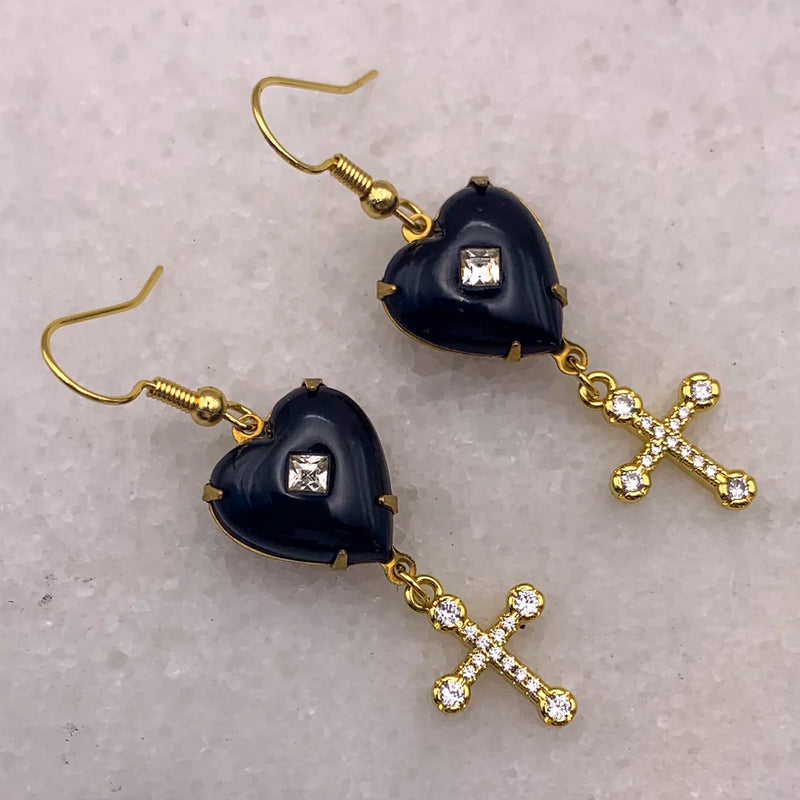 LOVER'S TRUCE EARRINGS