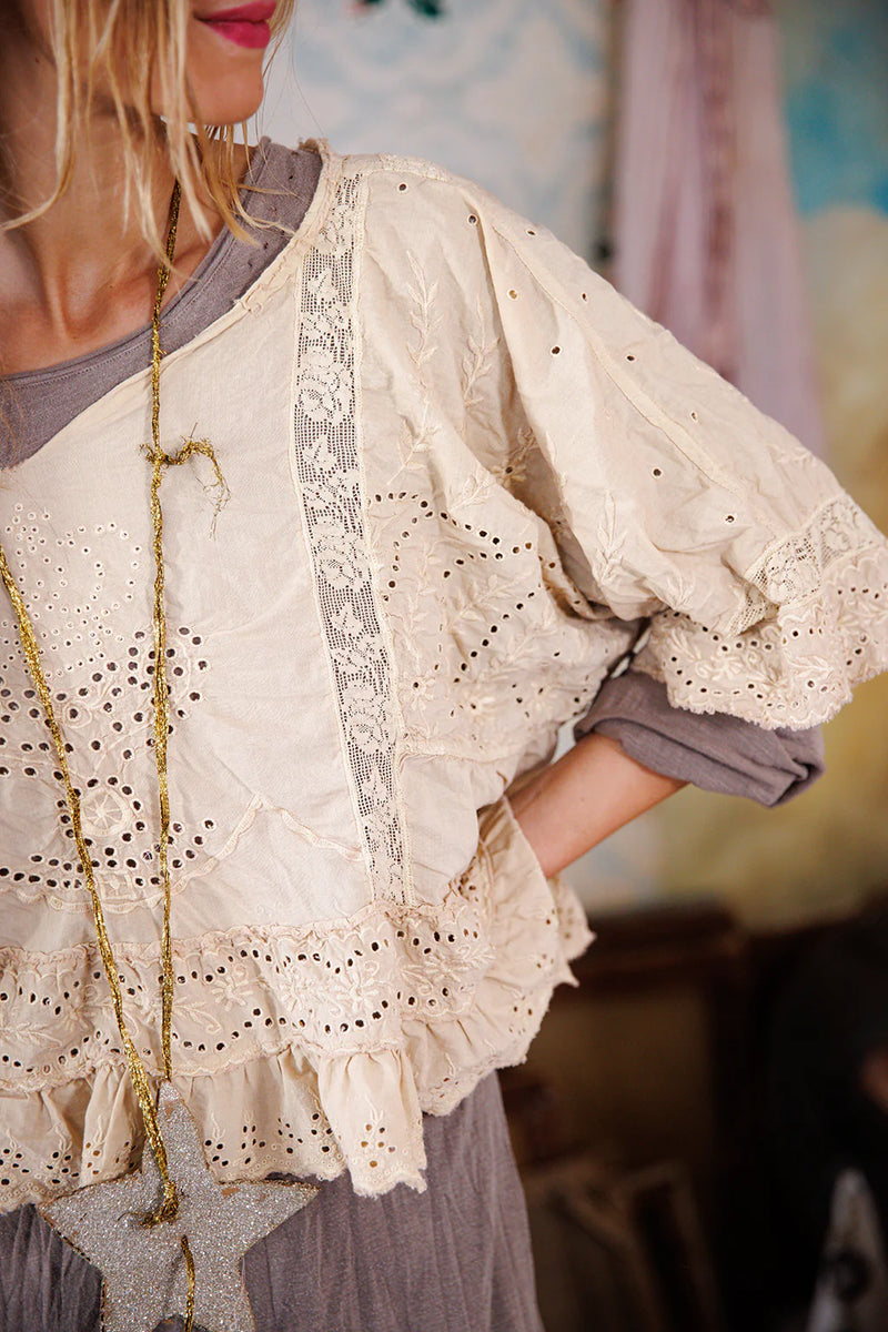 EYELET ROSEMARY BLOUSE