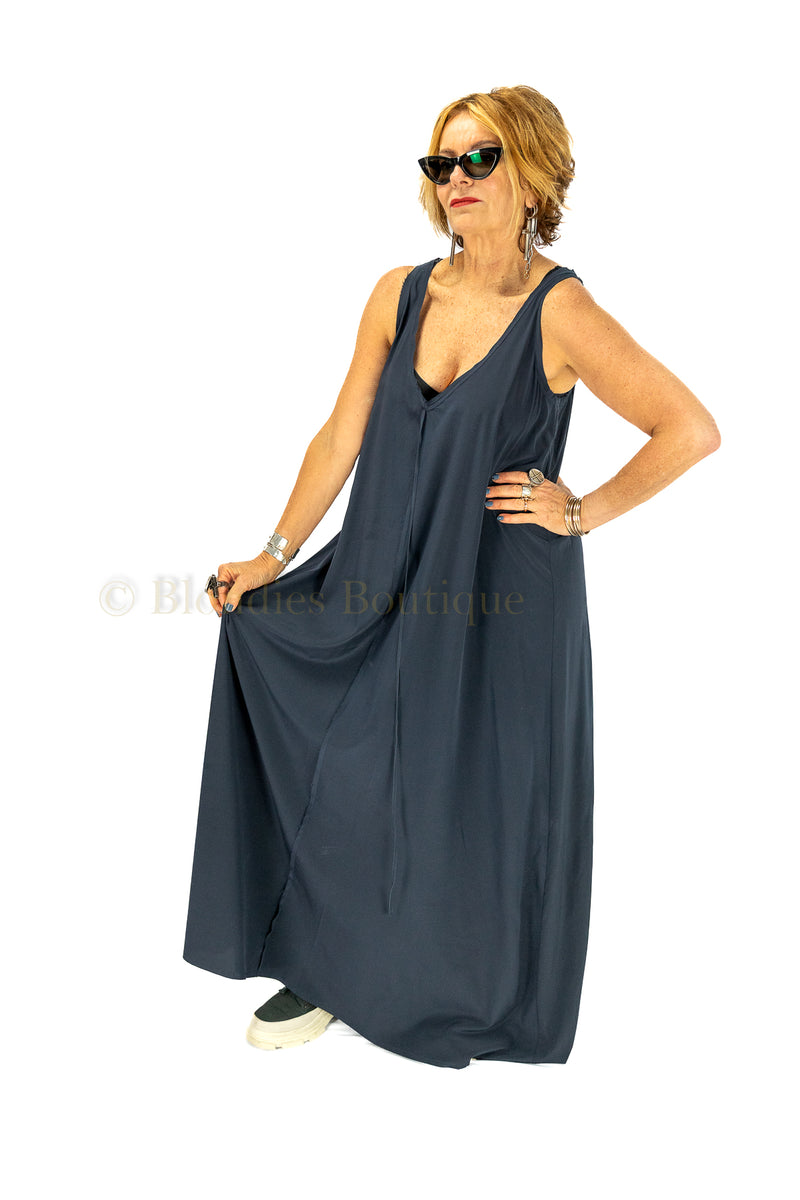 LOOSE LONG DRESS