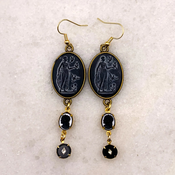 MYSTIC CAMEO EARRINGS