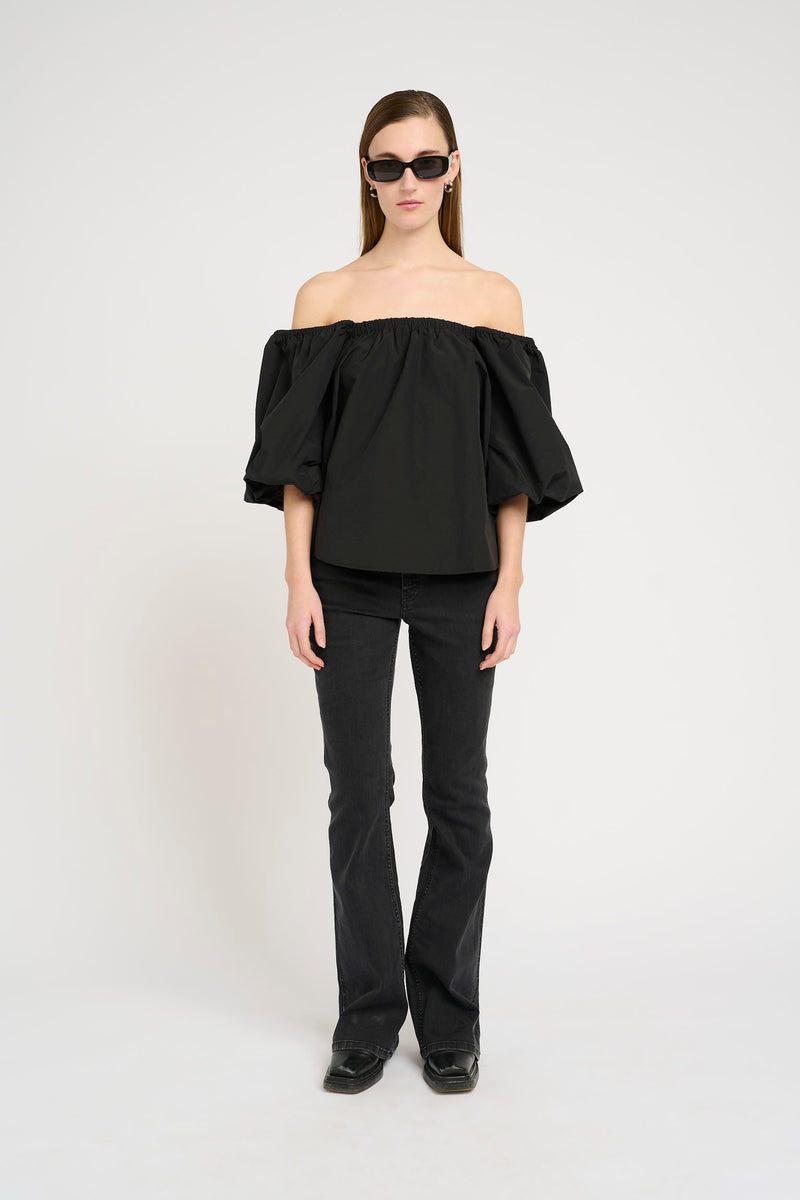 PAMPA OFF SHOULDER BLOUSE