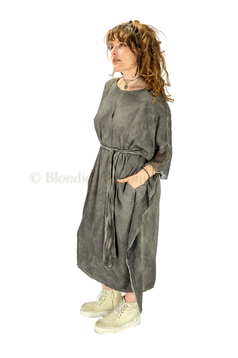 DUSKY DRESS