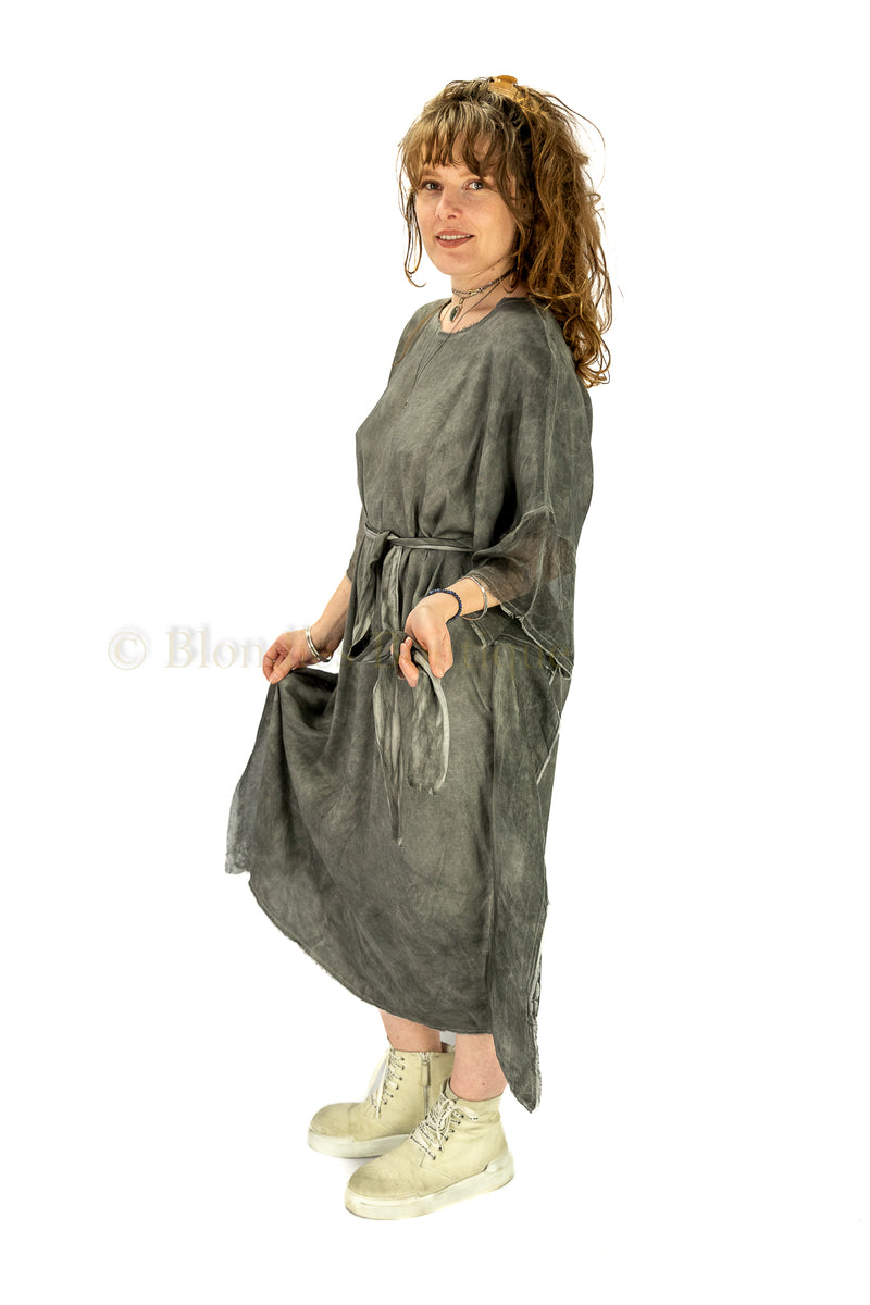 DUSKY DRESS