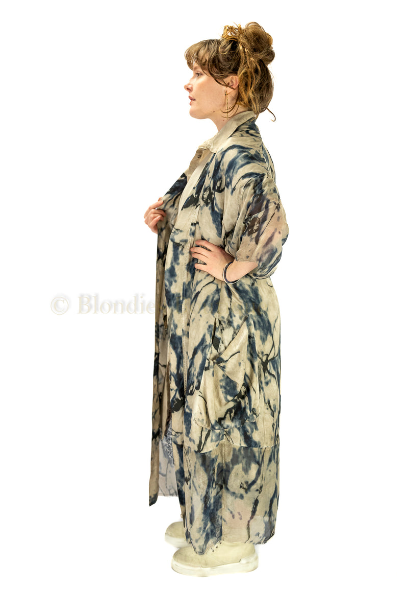 DEVINE KIMONO