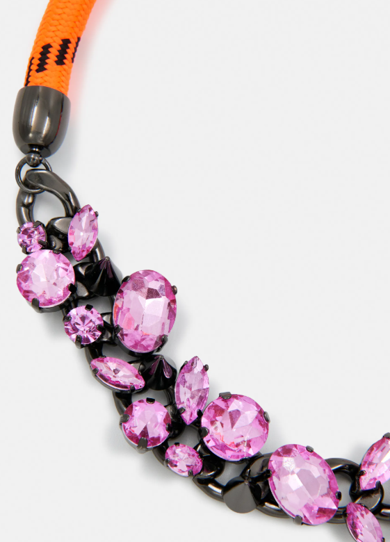 HENDLESS NECKLACE