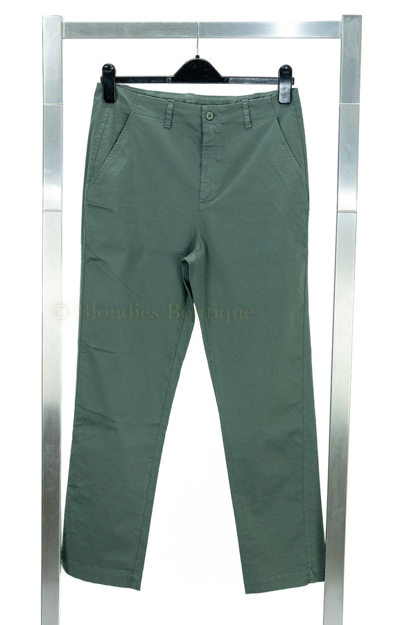 SLIM PANT