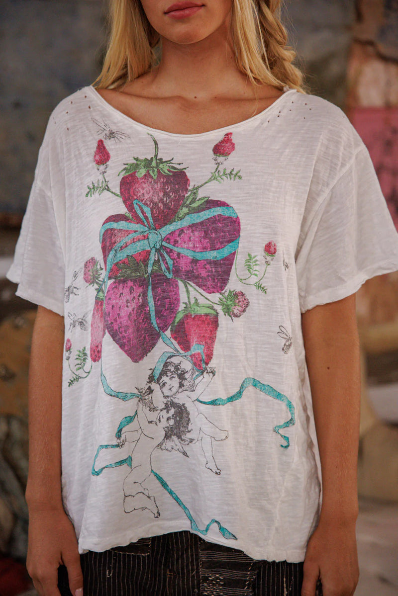 GATHER ME BERRIES TEE