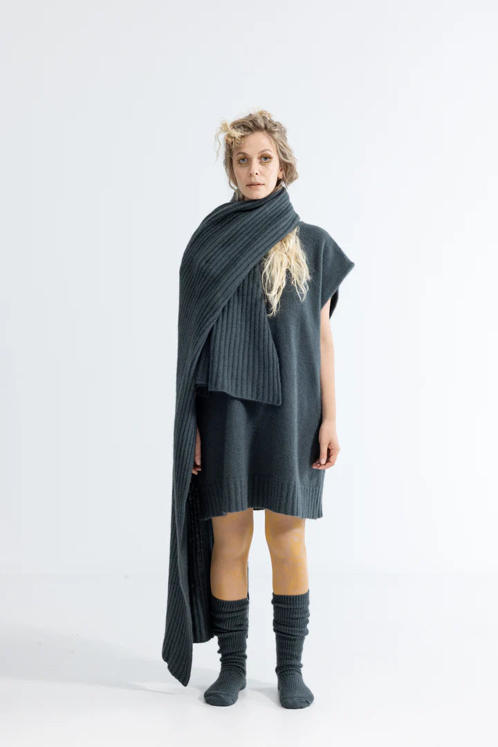 U SCARF