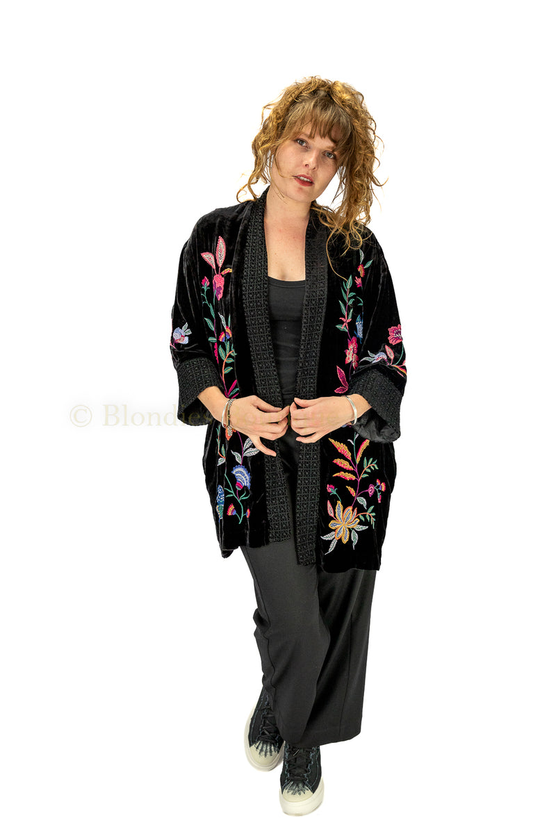 SANDRA VELVET KIMONO