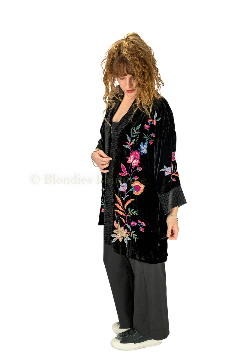 SANDRA VELVET KIMONO