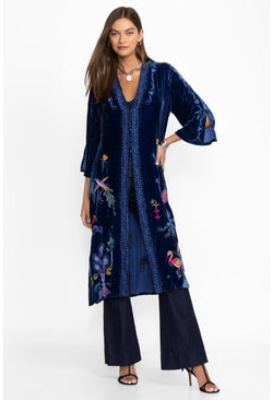 ARIELA BUTTON FRONT KIMONO