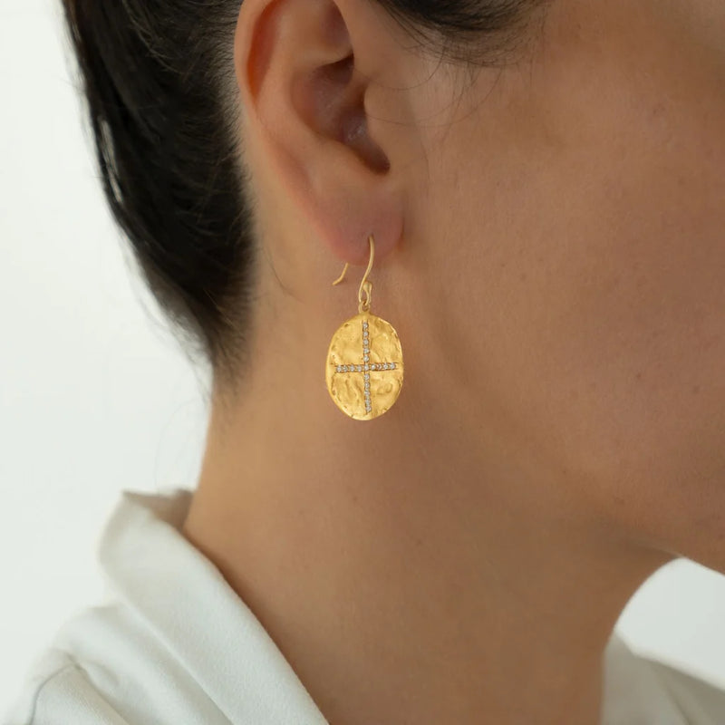 BEATEN OVAL ZIRC CROSS EARRING