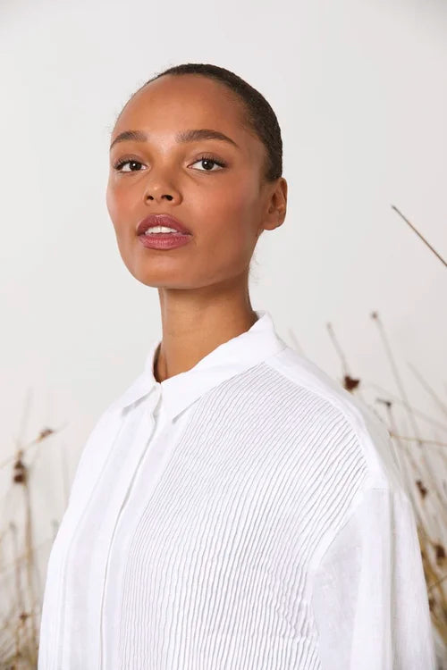BOBBY PIN SHIRT