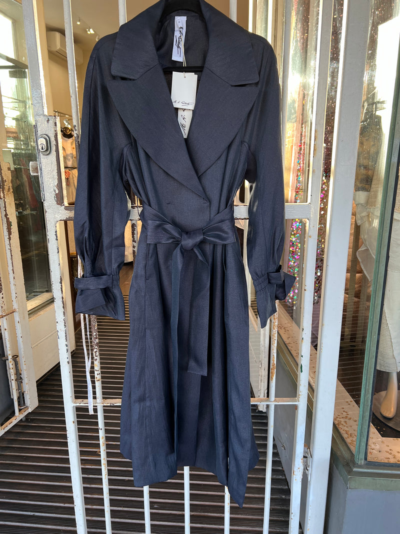OPERA COAT | black