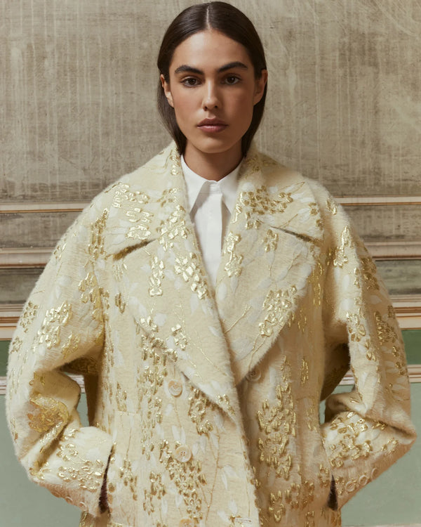 ROYAL COAT