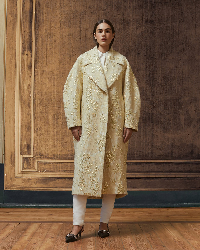 ROYAL COAT